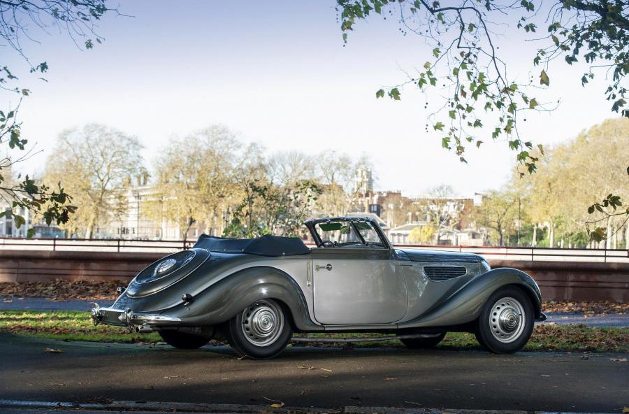  EMW 327 Cabriolet 1952 года  (фото 12 из 17)